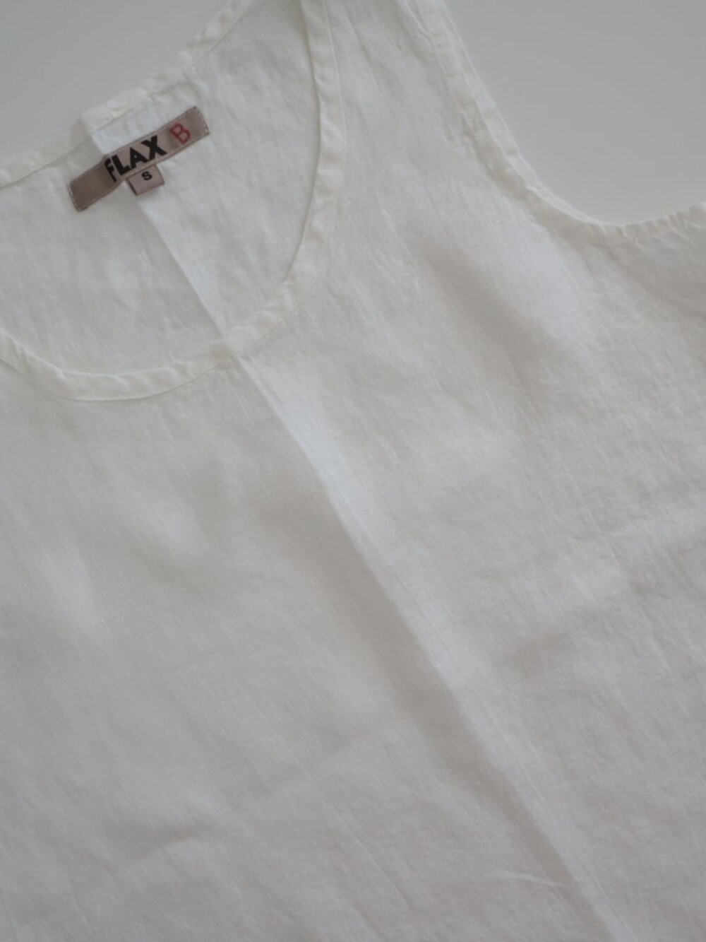 FLAX White Linen Sleeveless Top | S - Picture 5 of 6